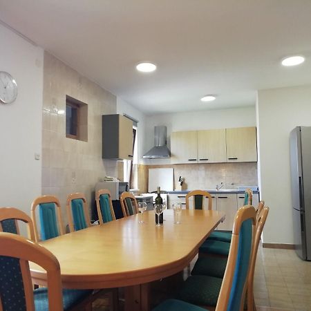 Apartments Ljilja Nin Kültér fotó